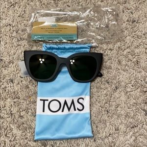 Tom’s Sydney Sunglasses